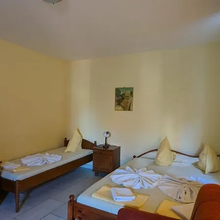 Хотел Prima Vera